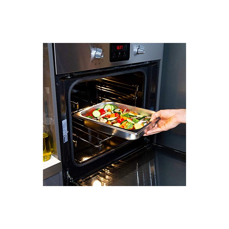 cleenbo Stainless Steel Gastronorm Container 40 mm Deep Unperforated 1/2