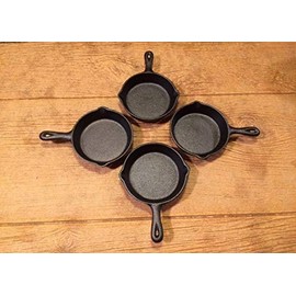 Cast Iron Decor and not only Four Cast Iron Spoon Rest Mini-Skillets 4 1/2" Dia SR-125-740