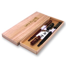 輪島塗 Couple Chopsticks Chopsticks 置付 Black, Vermillion Cherry 沈金 WA9 – 1 