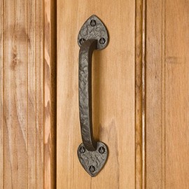 Naiture Cast Iron Spade Pull in Beeswax Iron Finish