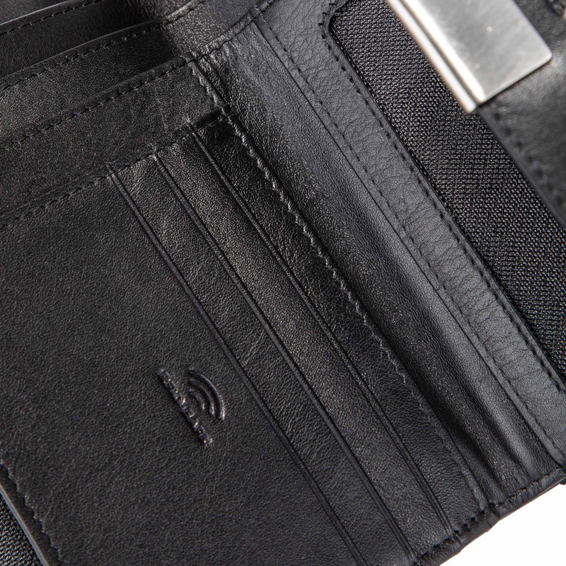 Maître Helena Wallet Leather 11 cm