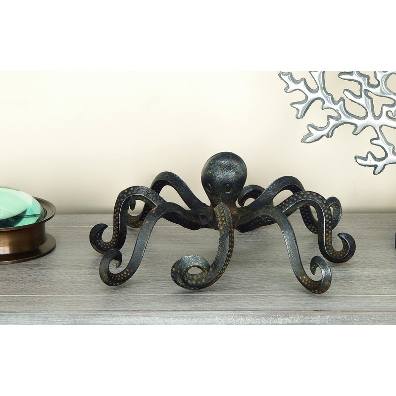 Deco 79 Metal Octopus Decorative Sculpture Home Decor Statue with