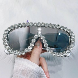 Fashion One Piece Rhinestone Sunglasses For Women Vintage Oversized Silver Shield Diamond Sun Glasses Female Party Shades (silver)