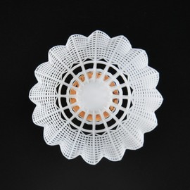 MANJHONG Shuttlecocks Nylon Badminton Balls for Beginners, Leisure, Training, Indoor and Outdoor Games, (Cork), Pack of 6, White