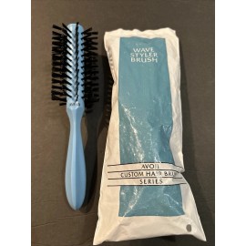 Avon Vintage Avon Wave Styler Hair Brush Blue 1991 New In Original Package