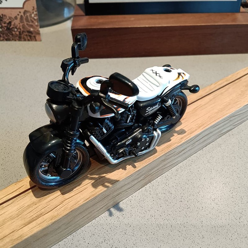 Pouoir motorcycle keychain (H-White)