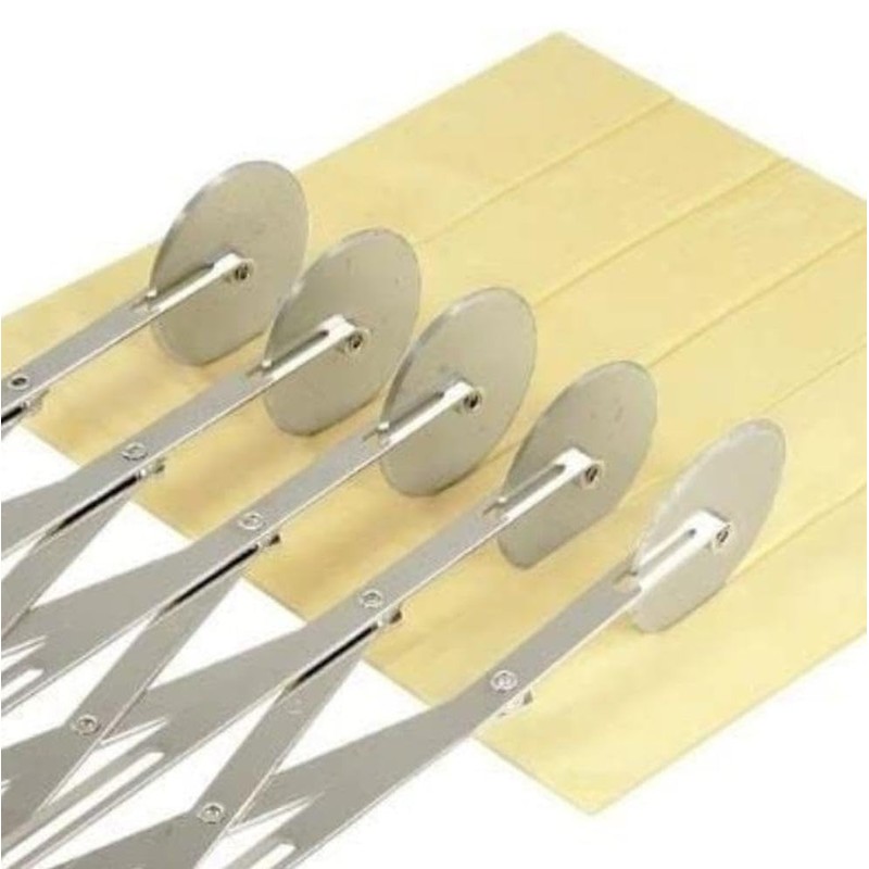 Louis Tellier N37031 Pasta Cutter with 5 Blades