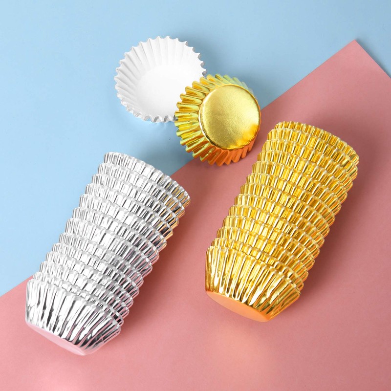 Elcoho 600 Pieces 1.25 Inch Mini Foil Metallic Cupcake Liners
