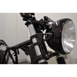 Alchemy Parts Premium CNC Motorcycle Headlight Brackets for Cafe Racer & Street Motorbikes | Short Arm with Indicator Holes | T6061 Aluminium | Adjustable | 2-Piece Fork Clamps (32-33mm)