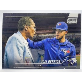 Jose Berrios Baseball Card 2022 Topps Stadium Club Chrome #74