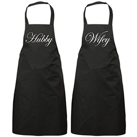 60 Second Makeover Limited Couples Hubby Wifey Black Apron Set Novelty Gift Wedding Anniversary Husband Wife House Warming Kitchen Present