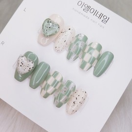  Oreo Checkerboard Handmade Nail Tips - Short Round /  오레오체커보드 수제네일팁 - 숏라운드