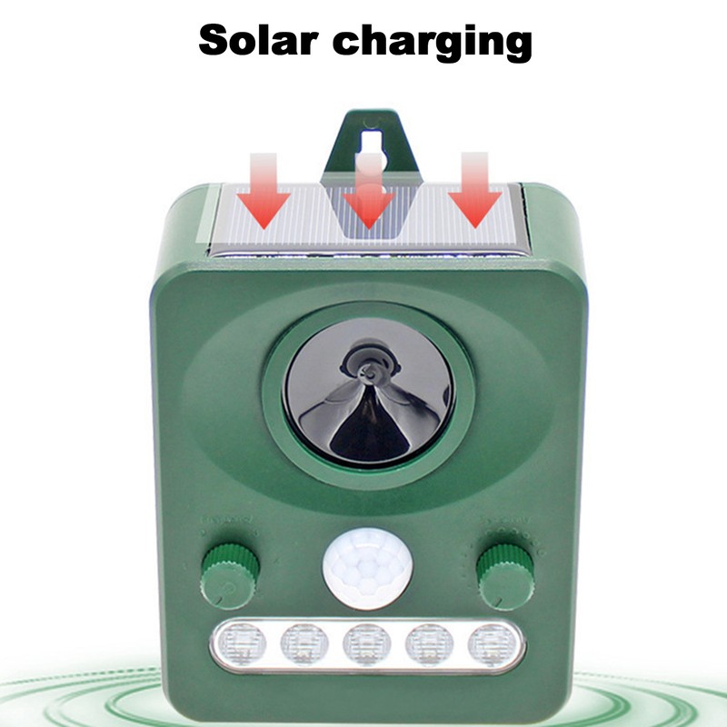 Ultrasonic Animal Repeller Solar USB Charging Electronic Animal Repeller Outdoor