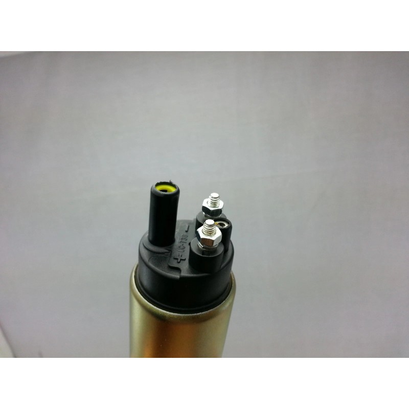 SUZUKI 98 99 GSXR 750 FUEL PUMP - NEW -