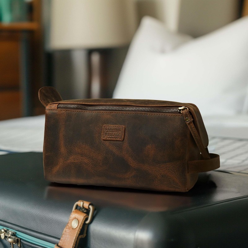 LEATHER VILLAGE Premium Leather Travel Toiletry Bag - Unisex Water-Resistant