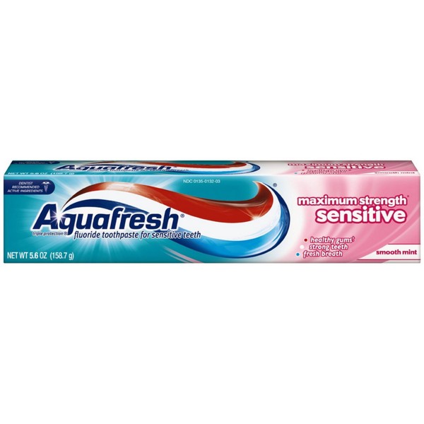 Aquafresh Maximum Strength Sensitive + Gentle Whitening Toothpaste, Smooth Mint 5.6 oz (Pack of 5)