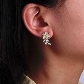 Jugielu Vintage Crystal Flower Earrings Leaf Ear Climber Earrings CZ Ear Crawler Earrings Gold Moonstone Ear Earrings Flower crystal leaf Earrings Jewelry for Women