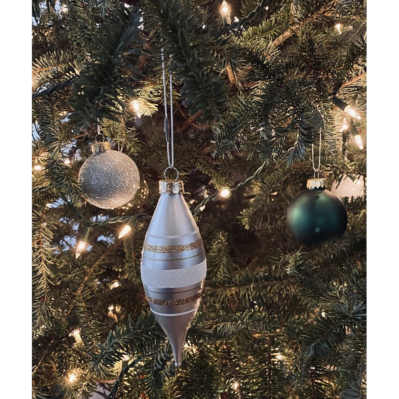 100 Pack Silver Metal Christmas Ornament Precut String Hangers with