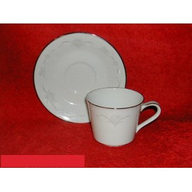Noritake Casablanca #6842 Cups & Saucers