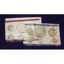 1977 MINT SET UNCIRCULATED Genuine U.S.  ISSUED BY U.S. MINT