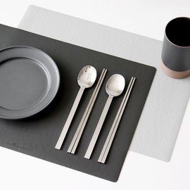 2+2 Domestic Premium Kamome Kitchen Pleated Stainless Steel Spoon and Chopstick Cutlery Set / 2+2 국내산 프리미엄 카모메키친 플리츠 스텐 숟가락 젓가락 수저세트
