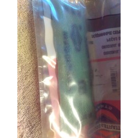 Briggs & Stratton genuine Briggs  Stratton air filter pre-cleaner # 697015