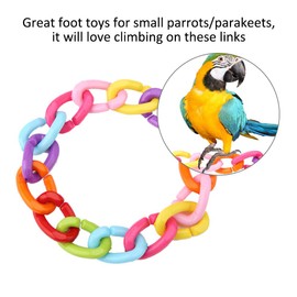 ViaGasaFamido C-Clips Hooks Chain Links, 100Pcs Rainbow C-Links Bird Learning DIY Toy Small Pet Rat Parrot Birds Mix Color Pecking Toys for Macaw African Greys Parakeet Cockatoo Cockatiel