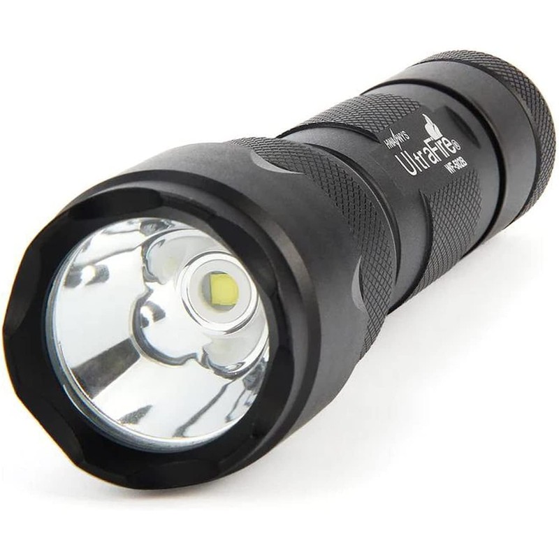 ULTRAFIRE Mini LED Flashlight 1000 Lumens Zoomable Single Mode Tactical