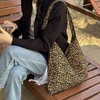 HINFHI 1 Leopard Print Shoulder Bag And 1 Pendant, Large-Capacity
