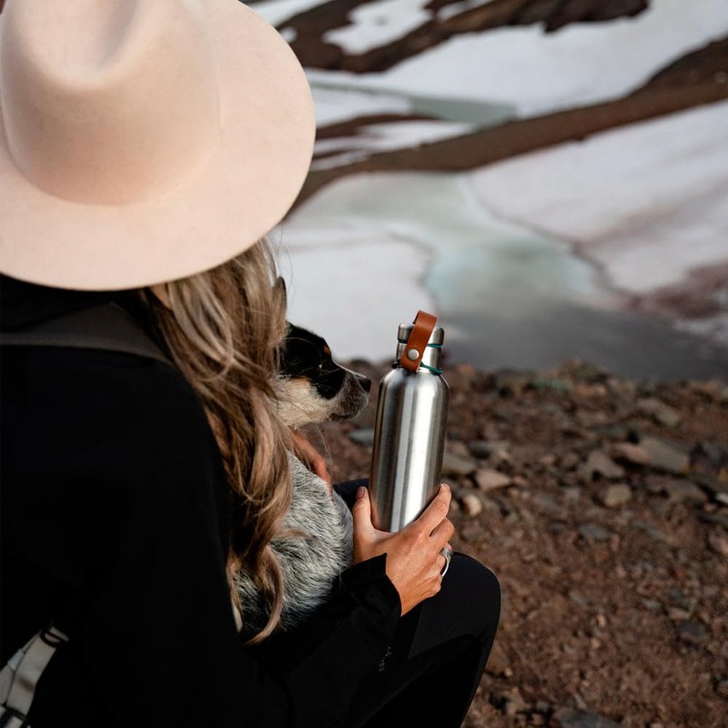 Black+blum (black+blum) Thermal Insulated Bottle L 14005 Silver x Olive