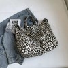 BAUIOREAD 1 piece Leopard Print Hobo Bag - Large Capacity