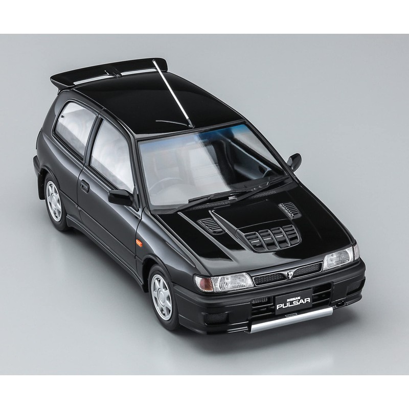 Hasegawa 1/24 Historic Car Series Nissan Pulsar (RNN14) GTI-R Plastic