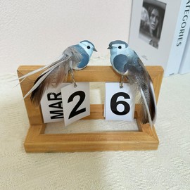 2pcs Artificial Birds Clip on Birds Decorative Christmas Ornaments for Tree Yard Patio Wreath Designs Flower Floral Arrangements Garden Decor（ Clip）