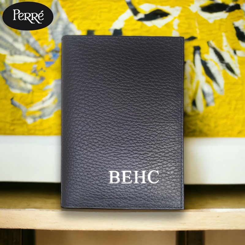 PERRÉ Porta pasaporte Bifold en Piel Genuina. Puede ser personalizado
