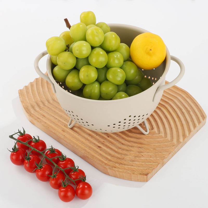 Metal Colander 5 Quart Powder Coated Self-draining Metal Strainer with
