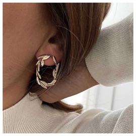 Inilbran Boho Leaf Large Circle Earrings Gold Olive Branch Leaf Earrings Circle Hoop Earrings Vintage Leaf Circle Stud Earrings Geometric Oval Circle Earrings Jewellery for Women and Girls, Alloy