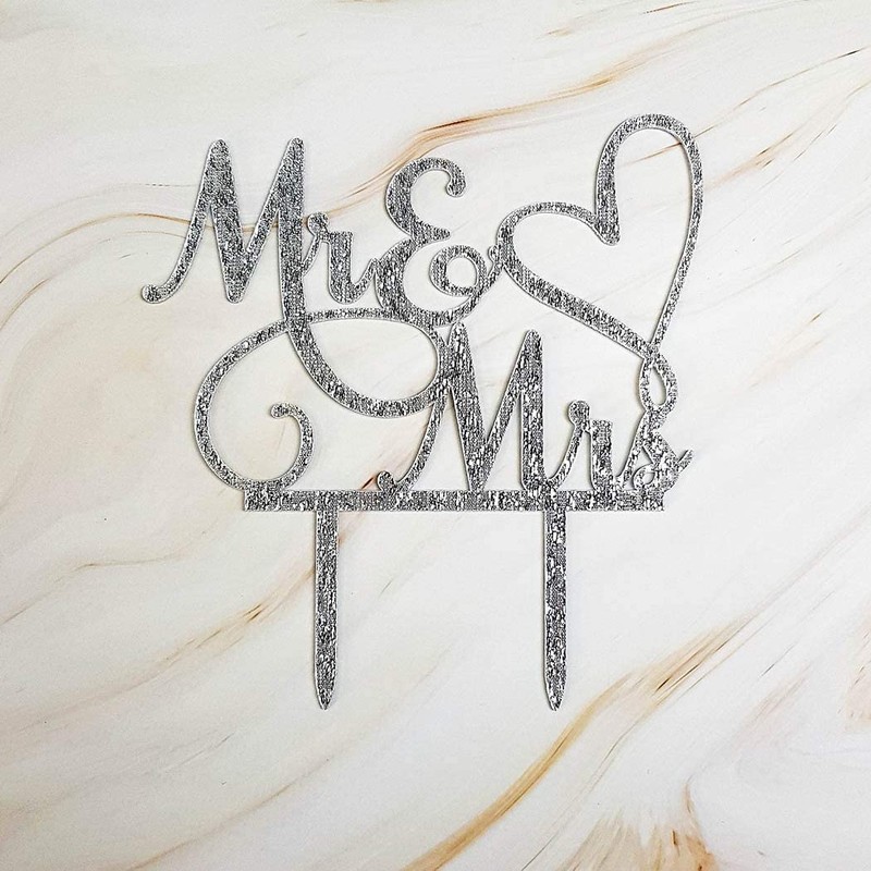 Mr and Mrs ケーキトッパー 花嫁と花婿のサイン ウェディング/婚約ケーキトッパー デコレーション シルバーグリッターアクリル