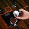 Distribuidor de gravedad de café de 53,3 mm, herramienta de