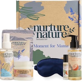 Nurture by Nature - Regalos de spa relajantes para mujeres, paquete de cuidado de regalos para nuevas madres con spray de almohada para dormir profundo y sales de baño, productos esenciales veganos y