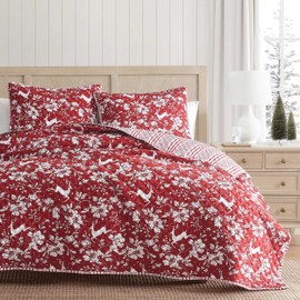 Martha Stewart - Twin Quilt Set, Classic Quilted Bedding, Lightweight, Incredibly Soft & Wrinkle Resistant Quilt with Matching Pillowcases, 2 Piece Bed Set (Dancing Deer Red)