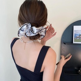 2 PACK Ink Painting Scrunchies, Retro Hair Ties, Hair Scrunchy Ponytail Holder Hair Accessories for Women (White+Black, One size)