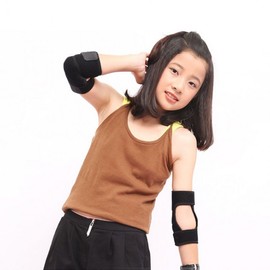 Joint Love Enjoy Junior Elbow Support (2p) 1 set) Black 2ea