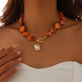 Gold Shell Necklace for Women Lightweight Beach Pearl Necklace Summer Fashion Women 2025 Summer Accessories for Vacation Travel