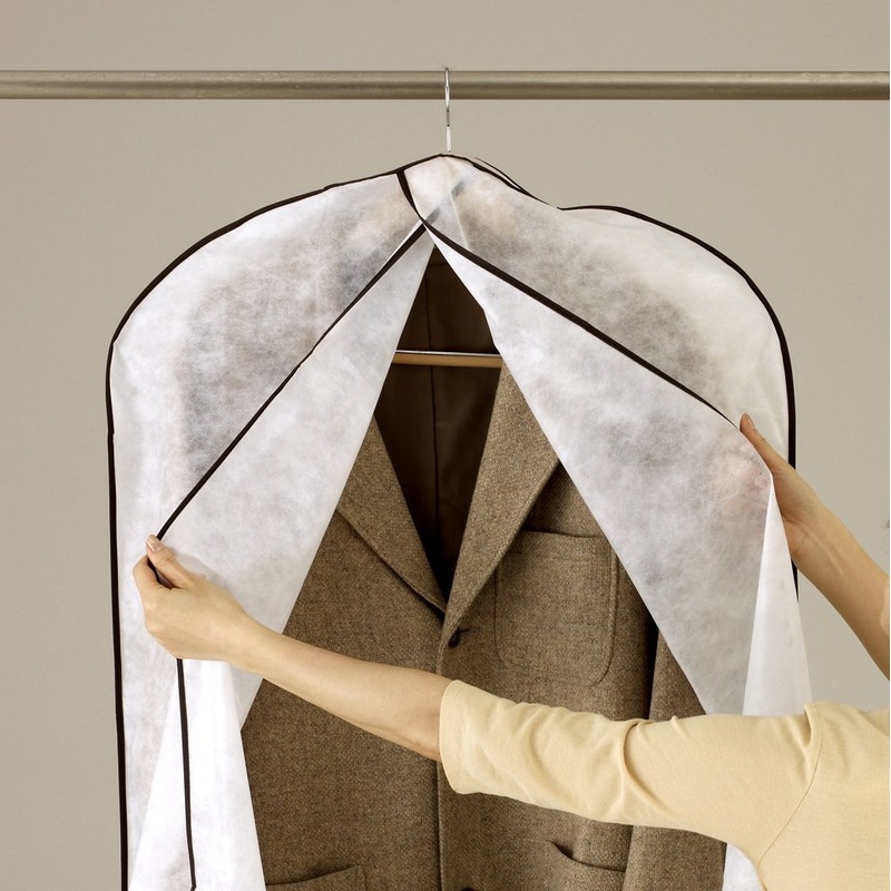 e-wan Clothes Cover A – One's View All Non-woven Type Suit Cover