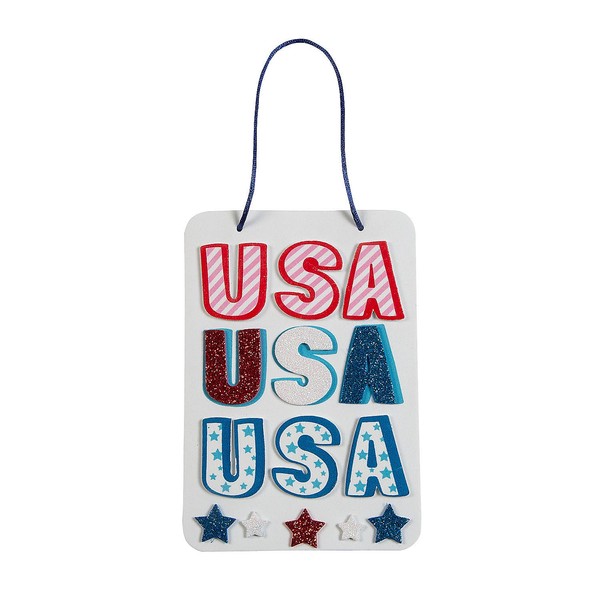 Fun Express Patriotic USA Sign Craft Kit - Makes 12
