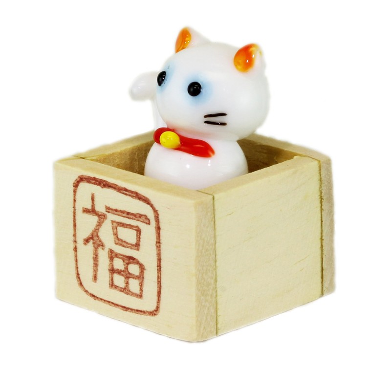 かわいい 手作り ガラス細工 枡入り 白猫 CYK620