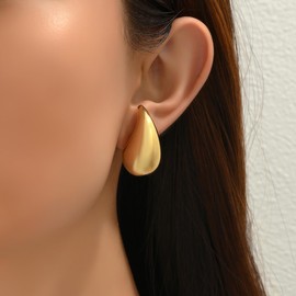 SLOONG Waterdrop Dangle Earrings Chunky Teardrop Stud Earrings Lightweight 18K Gold Plated Earrings Hypoallergenic Jewelry for Women Adult (Medium Gold)