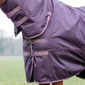 Shires Typhoon 100 Combo Turnout Rug - Black Cherry