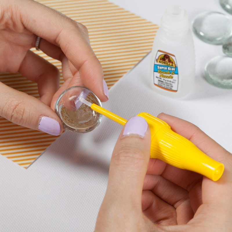 Gorilla Super Glue with Brush & Nozzle Applicator, 10 Gram,
