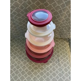 Zulay Kitchen BRAND NEW!! - Never used - Mixing Bowl set (6 Bowls - 6 Lids) - OMBRE RED/PINK